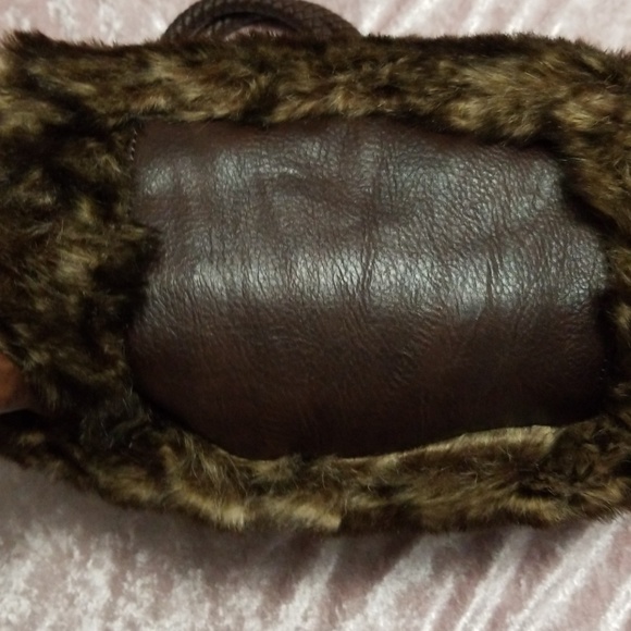 Guess Bag - Picture 8 of 8